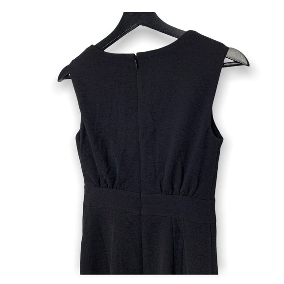 WHBM Crepe Textured V Neck Sheath Dress Size 0P - Picture 5 of 12